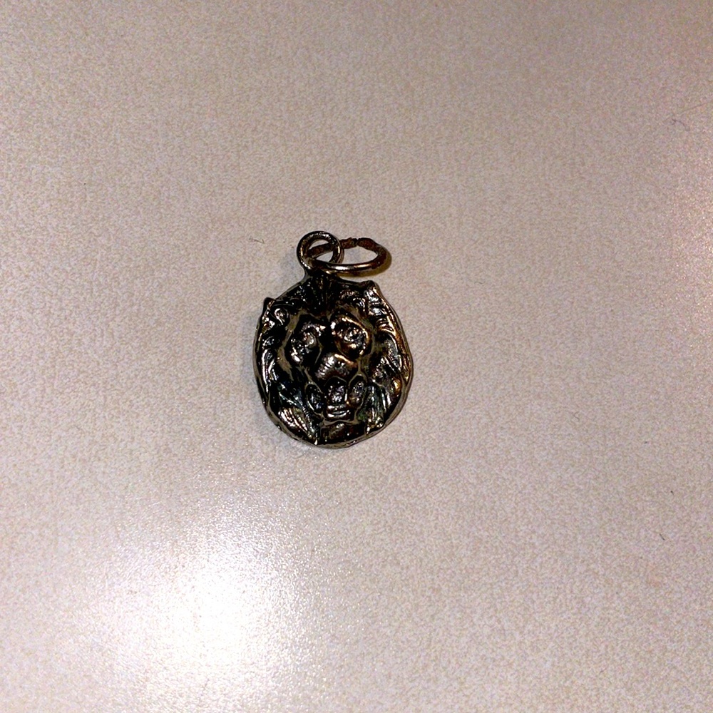Pendant